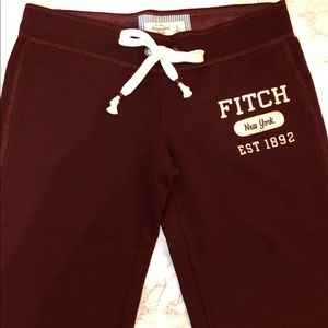 NEW ABERCROMBIE FITCH SWEATPANTS SMALL NEW NO TAGS
